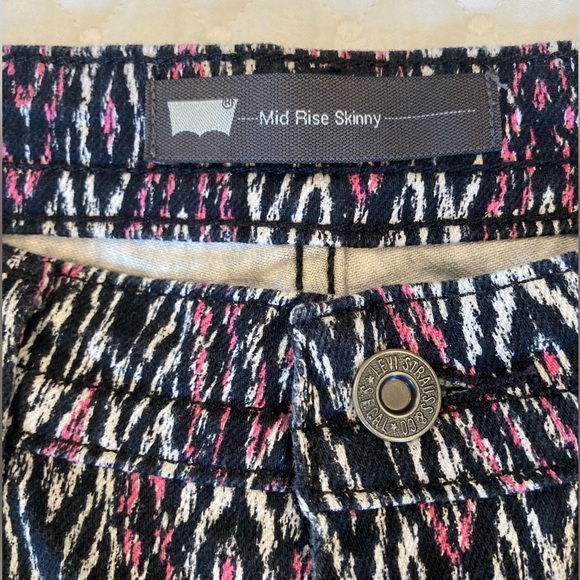 Levi’s Mid Rise Skinny Jeans 8/W29 - Picture 7 of 15